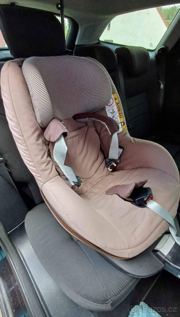 Autosedačka + základna - 6