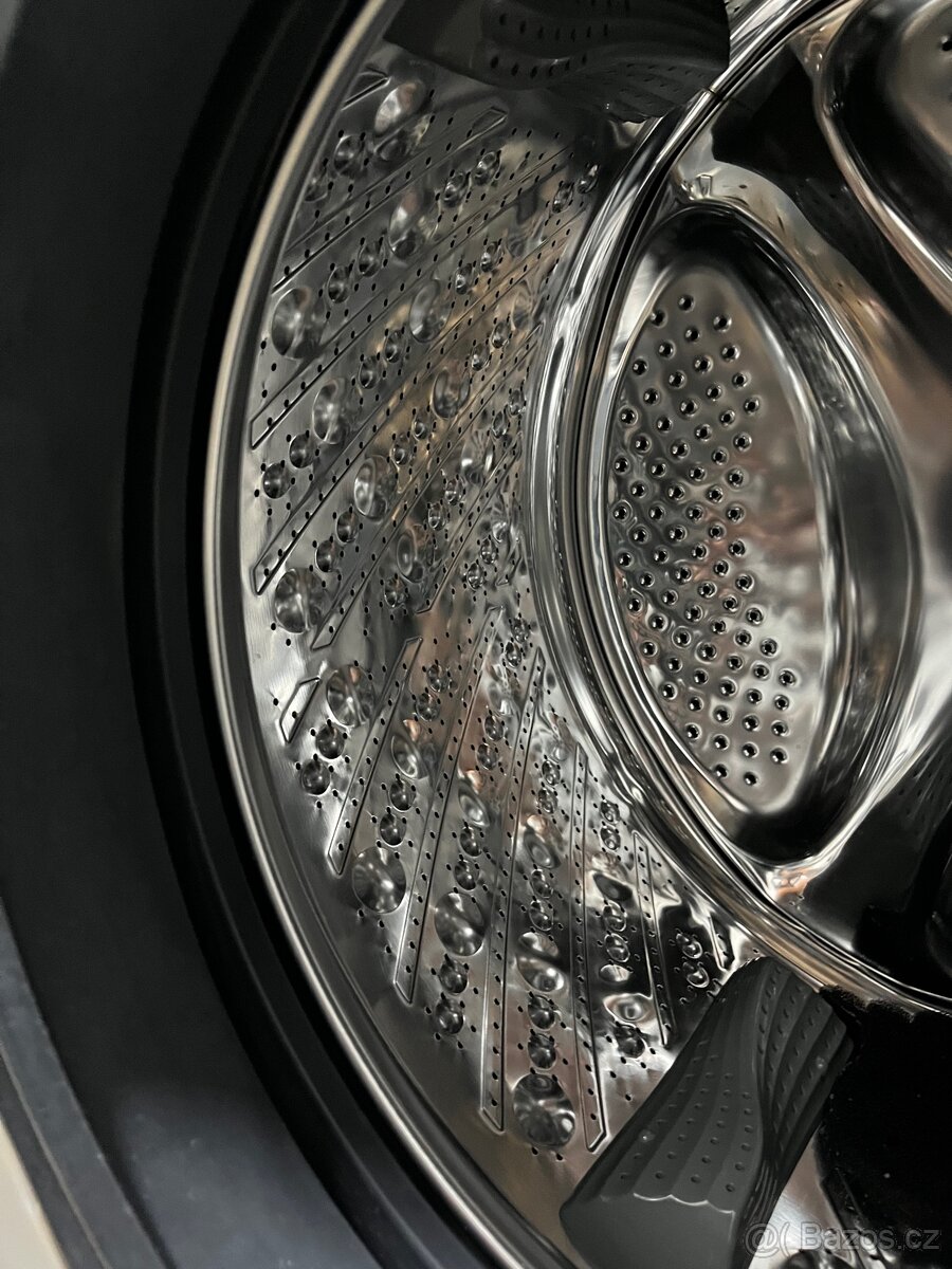 Hisense WF3S9043BW3 - 6