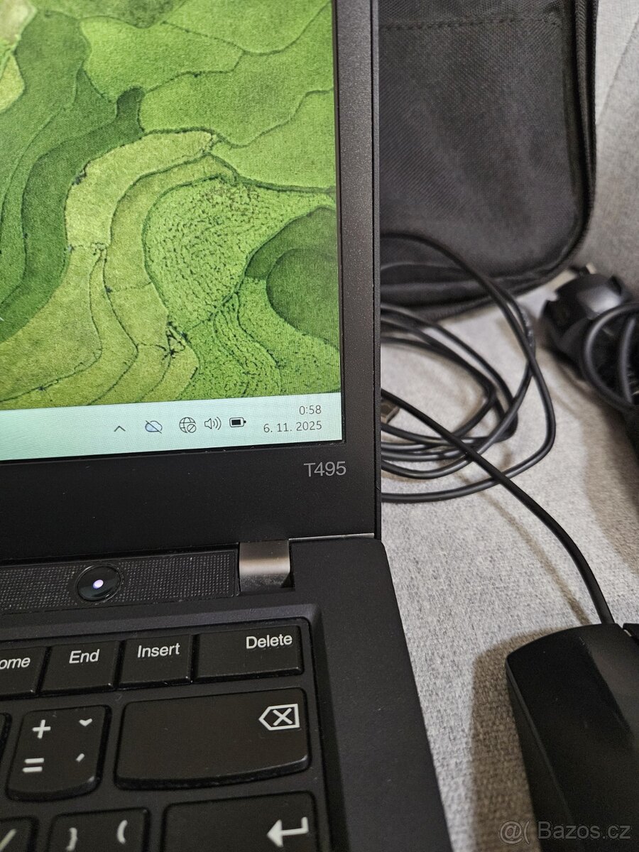 Fungl nový Lenovo T495 Notebook - 6