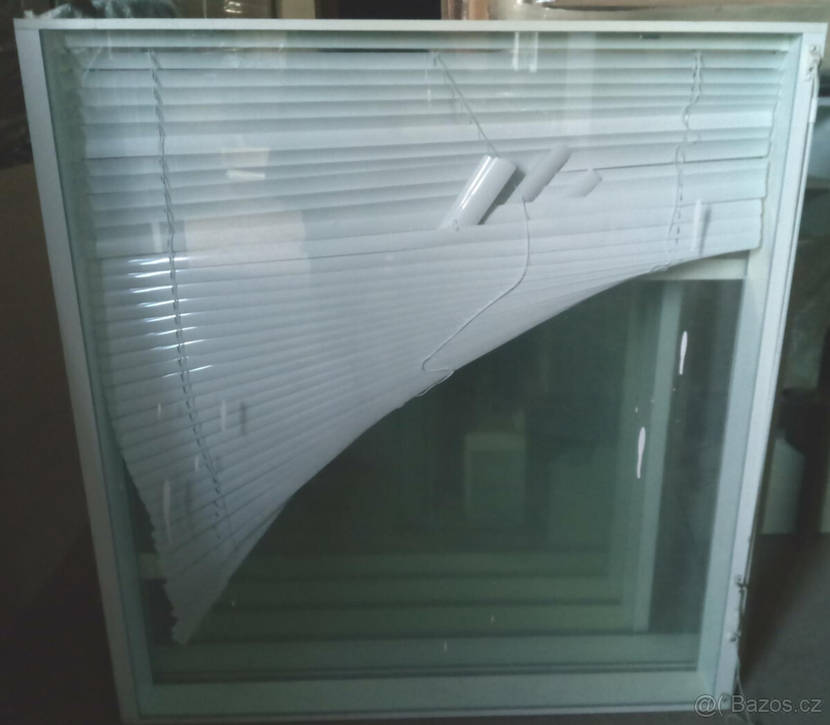 Okna pevná 9 ks s ALU rámem tlustým 10cm a dvojitým zasklení - 6