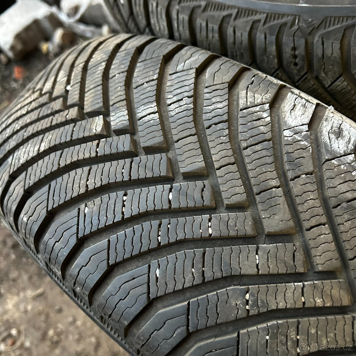 Zimní pneu 205/55 R16 94h Michelin 7mm - 6