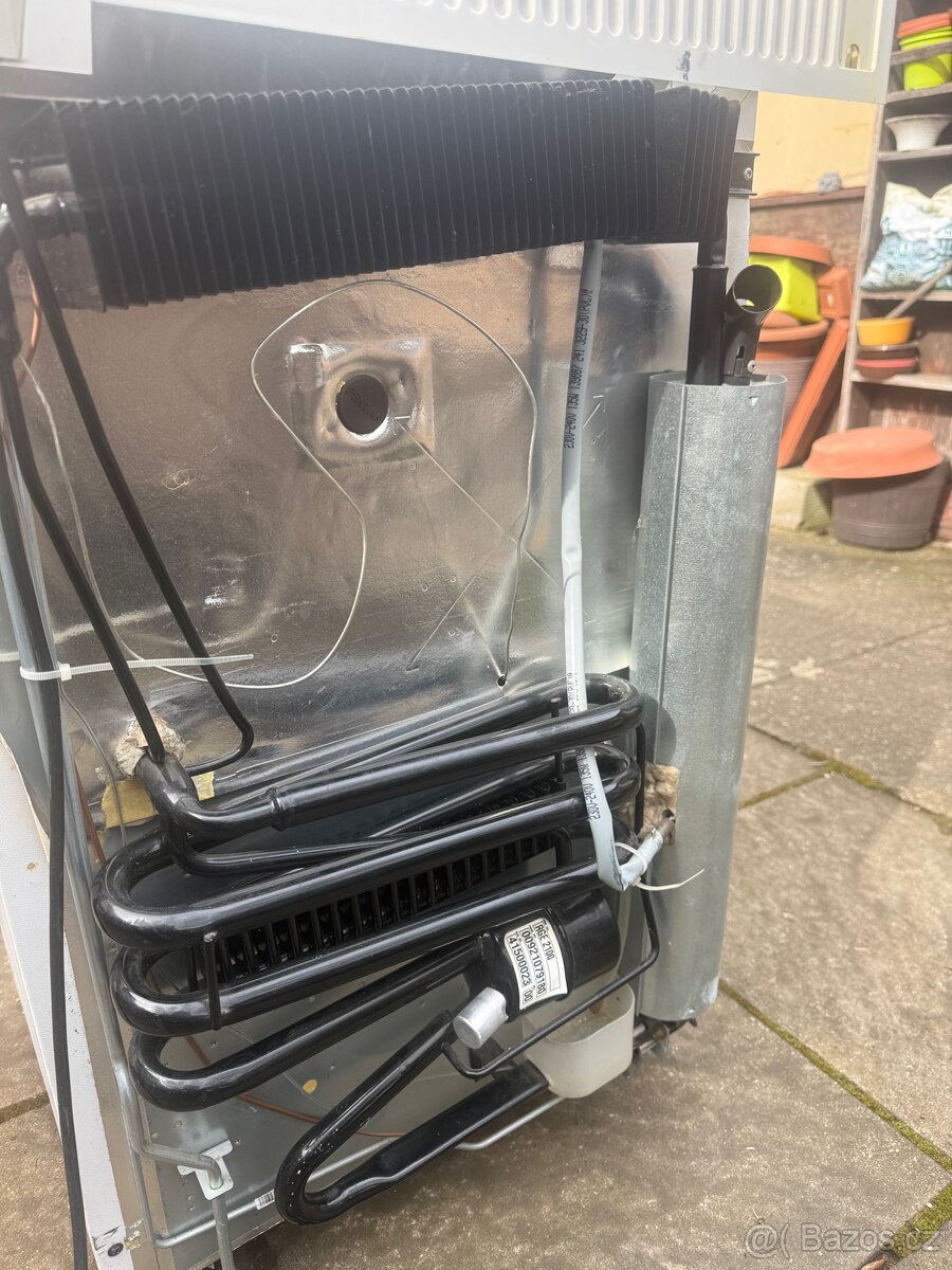 Propan butanová lednice i na 220v - 6