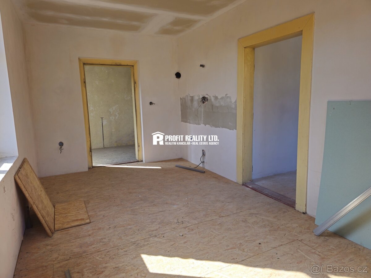 Prodej rodinné domy, 166 m² - Kounov, ev.č. 100904 - 6