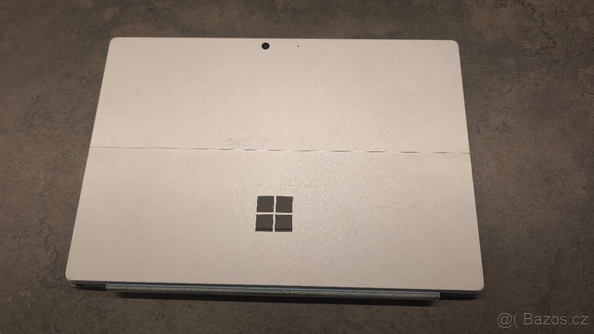 Microsoft Surface Pro 7 – i7 / 16 GB RAM / 256 GB SSD + kláv - 6