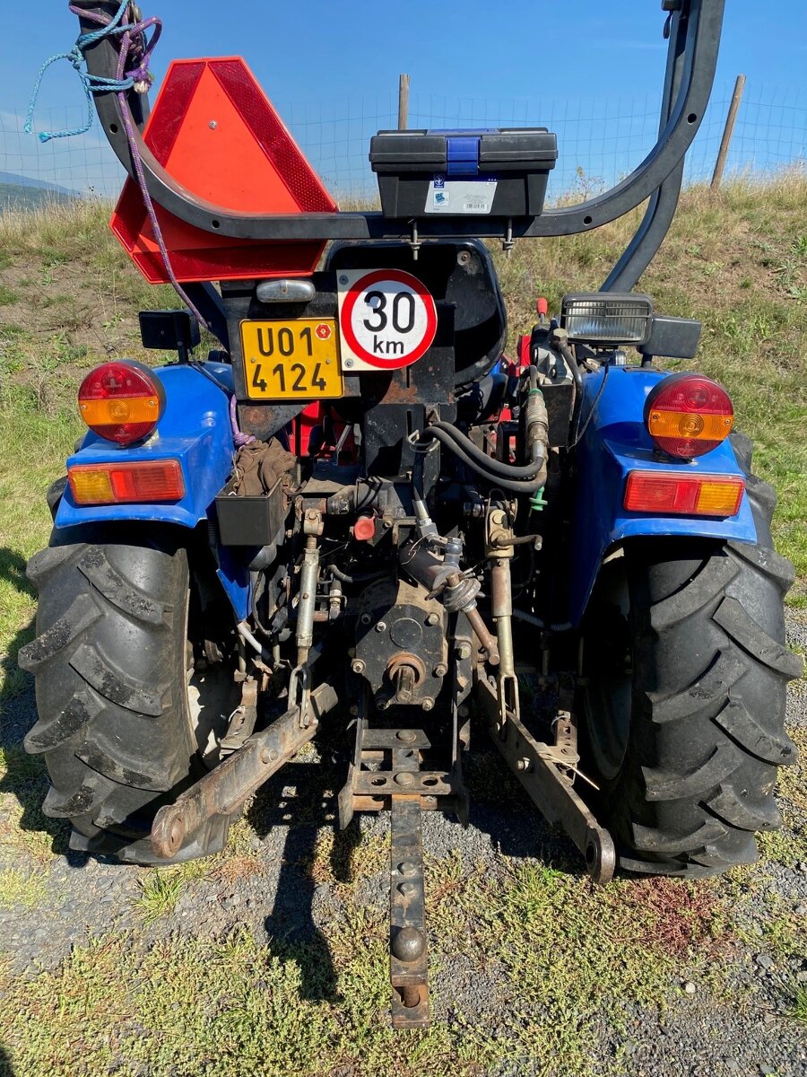 Prodám malotraktor Mahindra 254-1 - 6