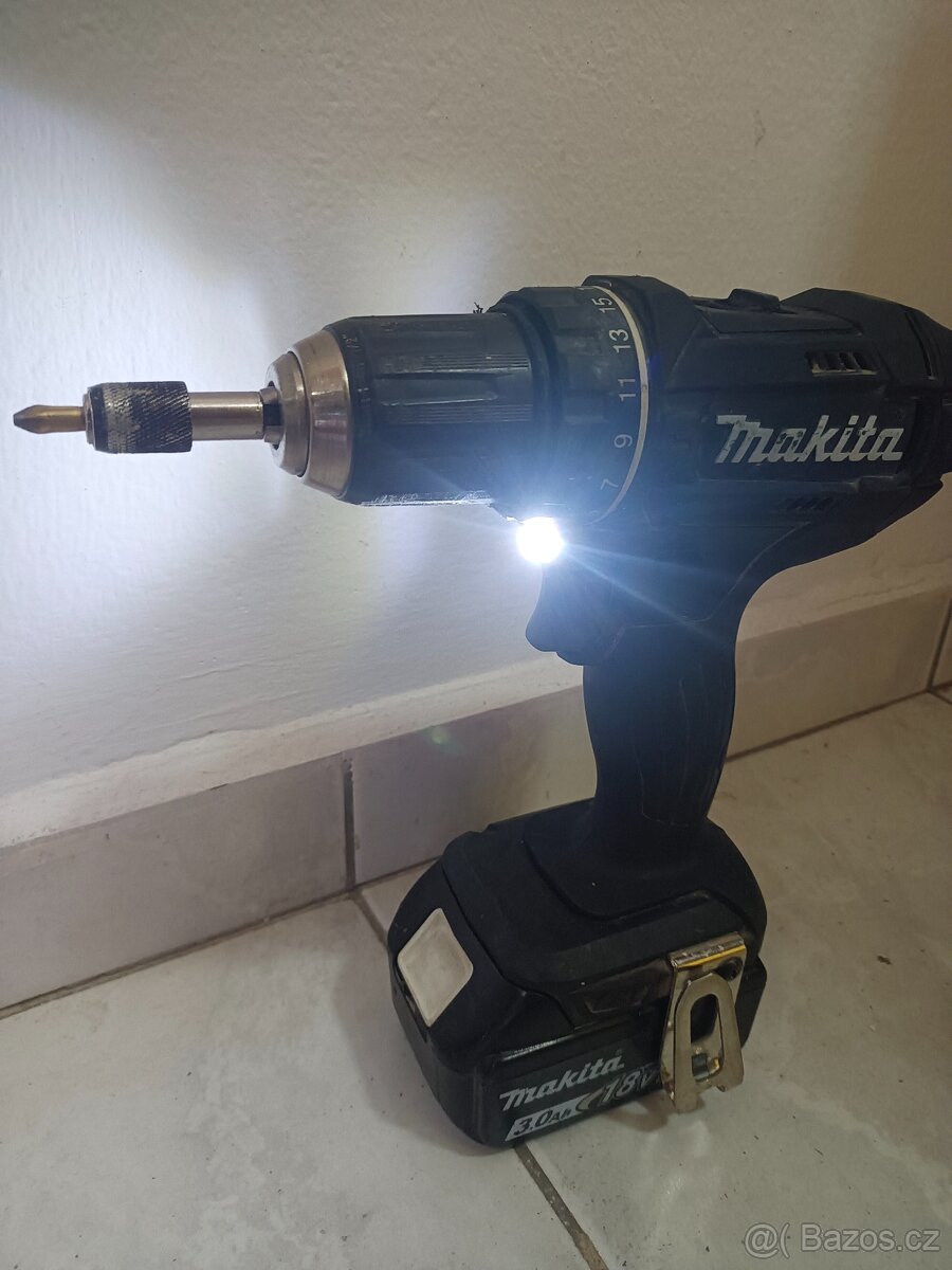 Aku vrtačka Makita DDF 482, baterie 18V 3.0 - 6