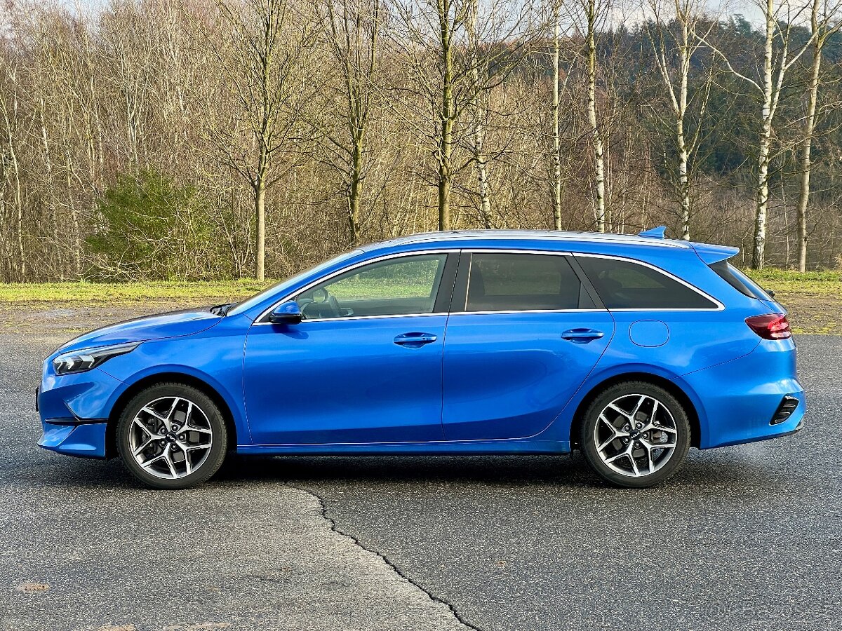 Kia Ceed SW 1,5 T-GDI TOP 7DCT + BUS - 6