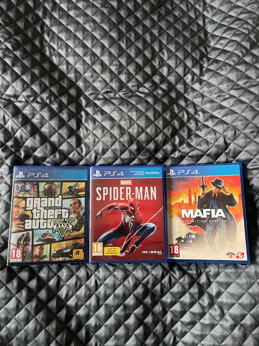 Prodám ps4 500GB+2 ovladače+8her - 6