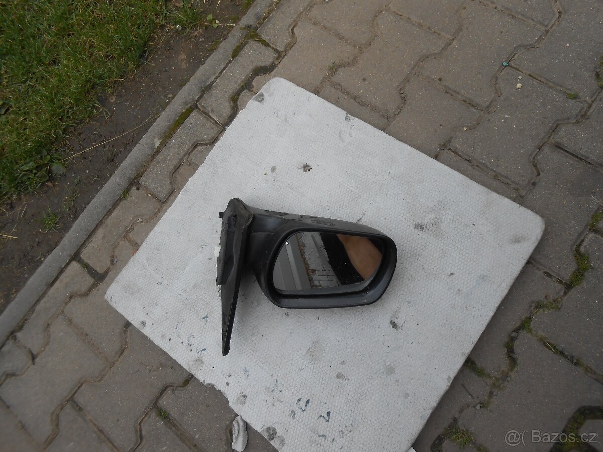 MAZDA 2 ZADNI NÁRAZNÍK NA MODEL 2003-2007 - 6