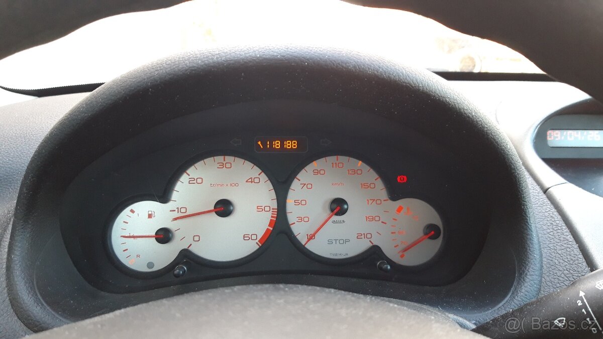 Servisované auto s historií - 6