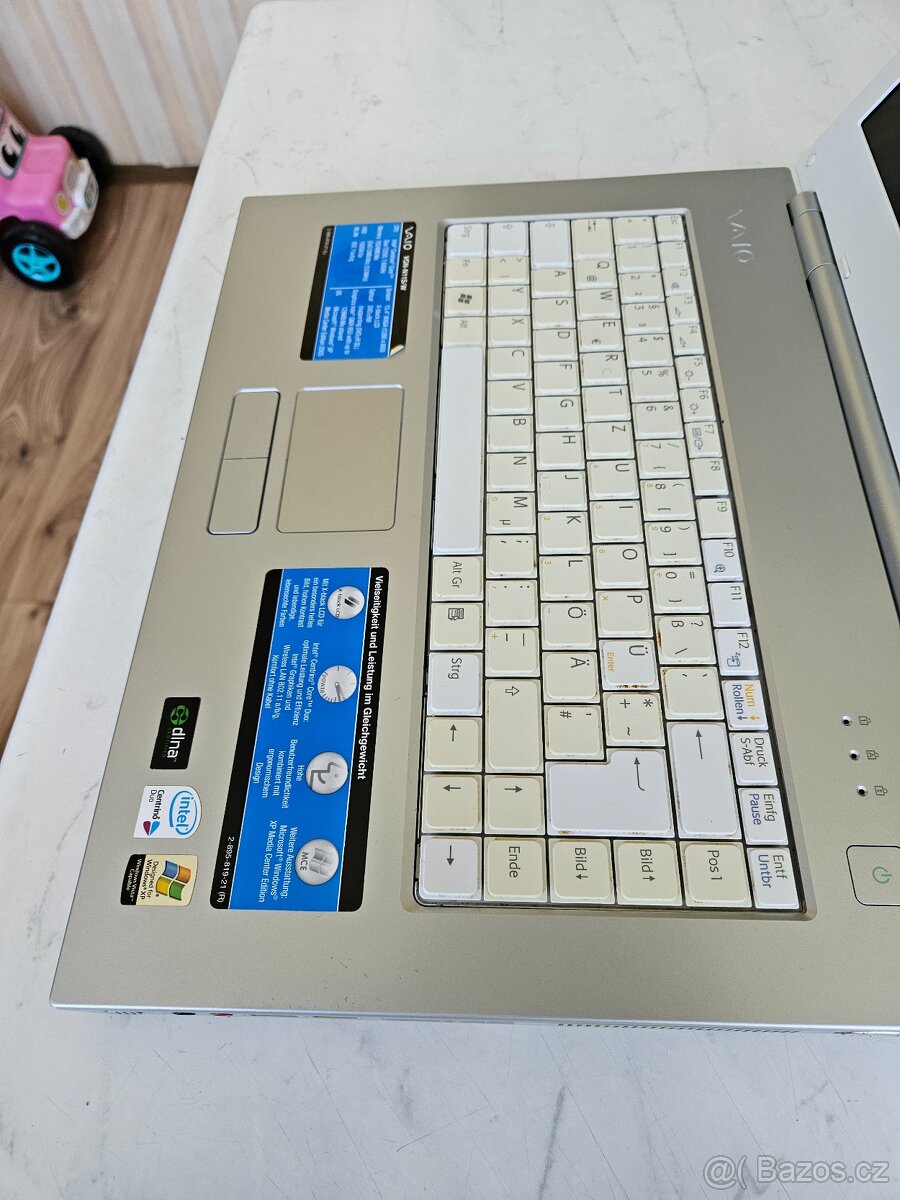 Sony Vaio VGN-N11S/W - 6