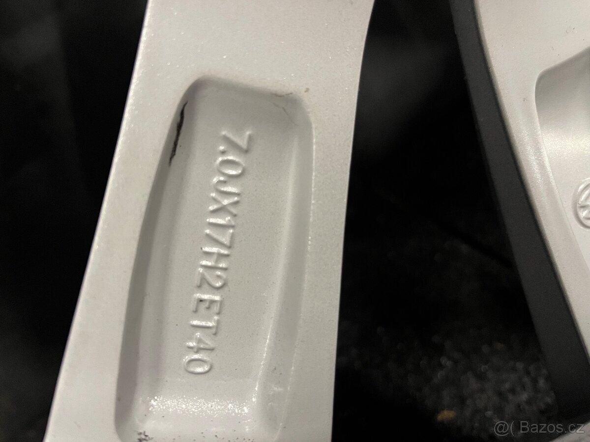 Originál alu 5x112 Passat 215/55/17 “London” - 6