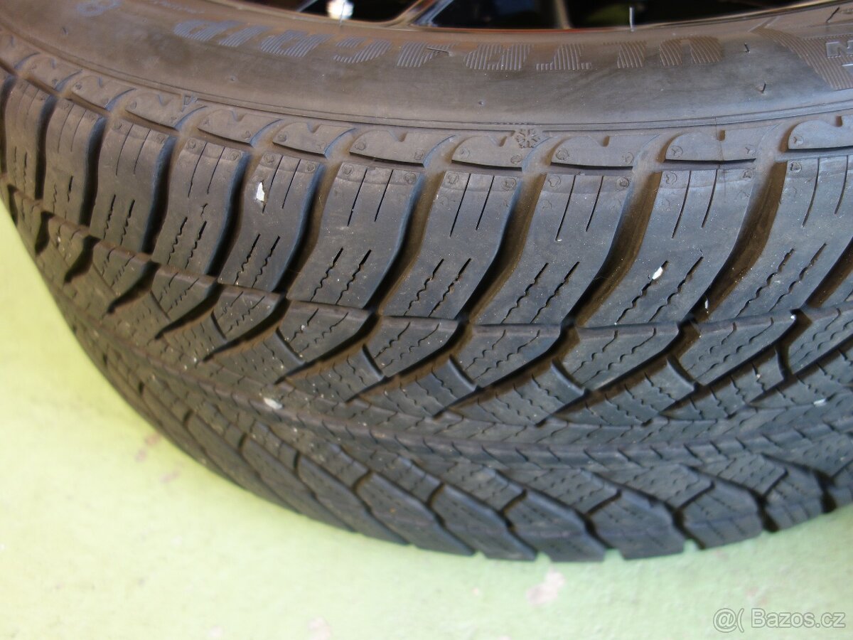 ZIMNÍ KOMPLET BMW M 8Jx18 RUNFLAT - 6