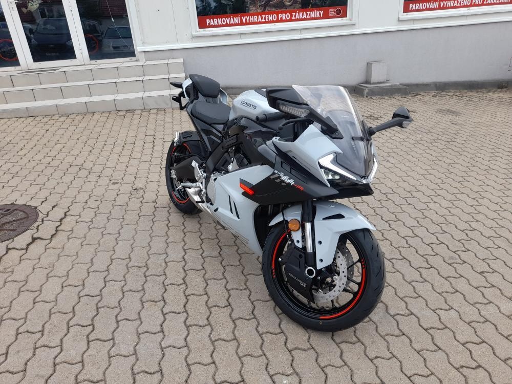 CFMOTO 675SR-R - 6