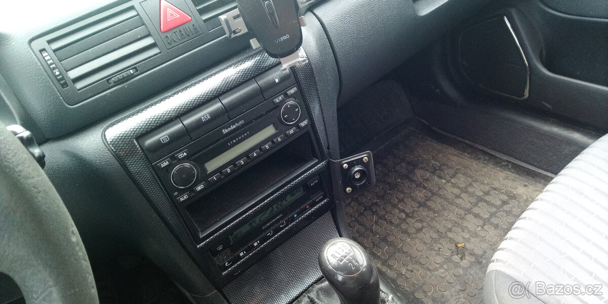 Škoda Octavia 1.8 20V Turbo - 6