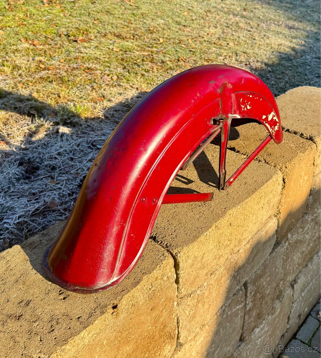 Jawa ČZ 250 350 kývačka - přední blatník - 6