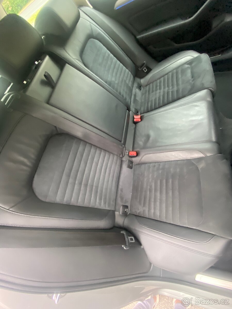 Volkswagen Passat GTE - 6