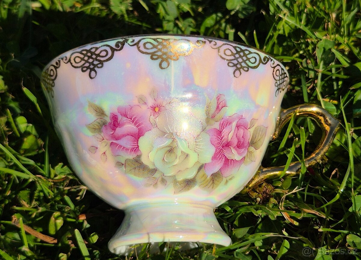 Krásné porcelánové hrníčky s podšálky 3 ks - 6