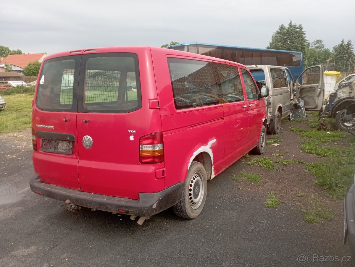 Prodám díly z VW transportér T5 1.9 tdi - 6