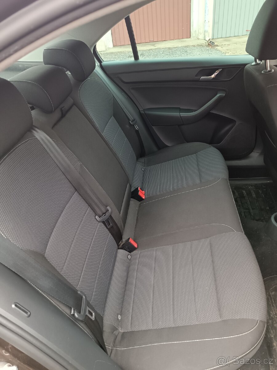 Škoda Rapid 1,6 TDI 85 KW - 6