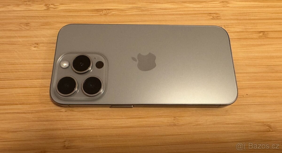 Apple iPhone 15 Pro 128GB - nová baterie - 6