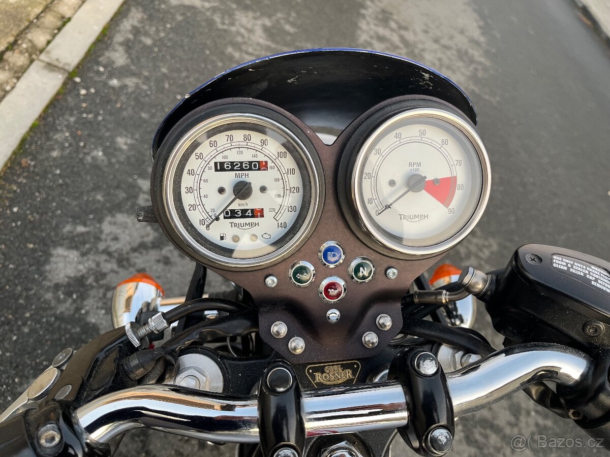 Triumph Thruxton 900 - 6