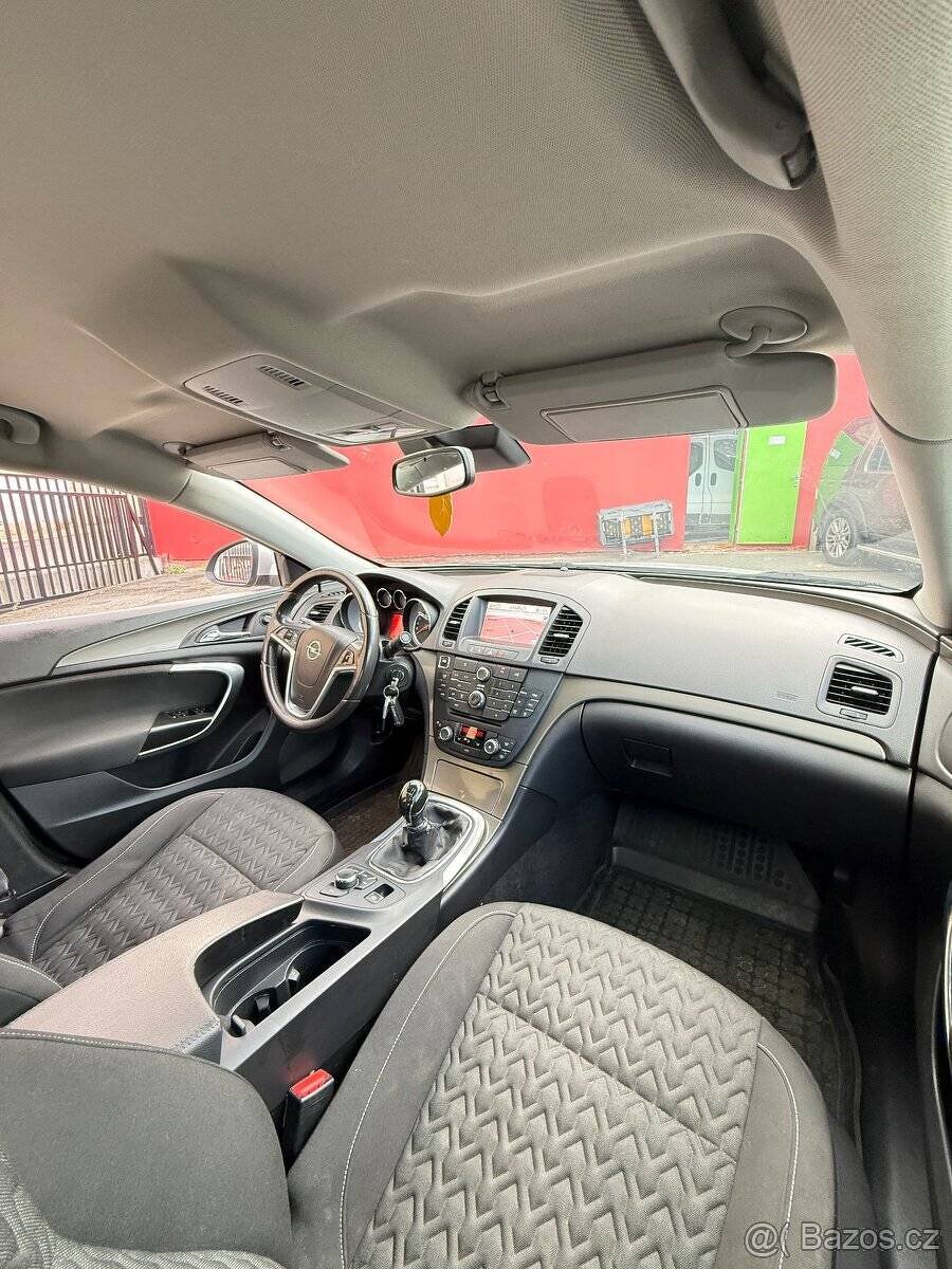 Opel Insignia, 2,0 BEZ KOROZE Ojeté, 2013, 239 253 km Karose - 6