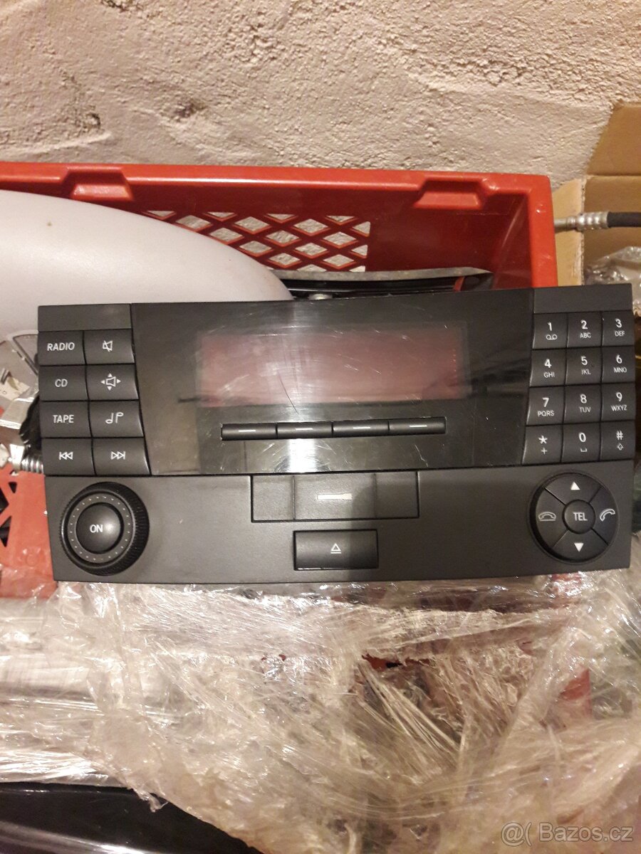 Mercedes e211 radici paka automat výbava classic - 6