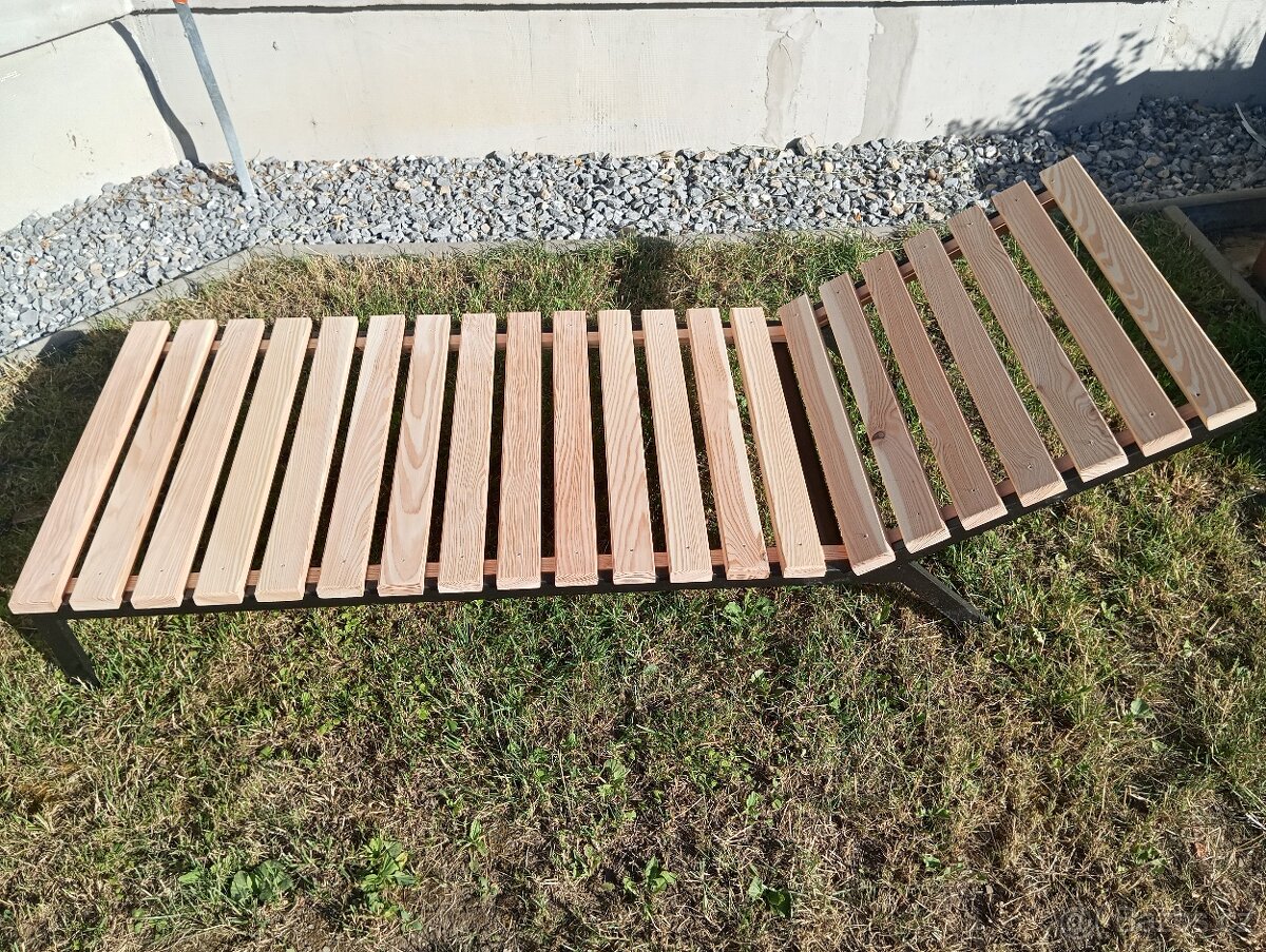 Lehátko z modřínu a kovu - 6