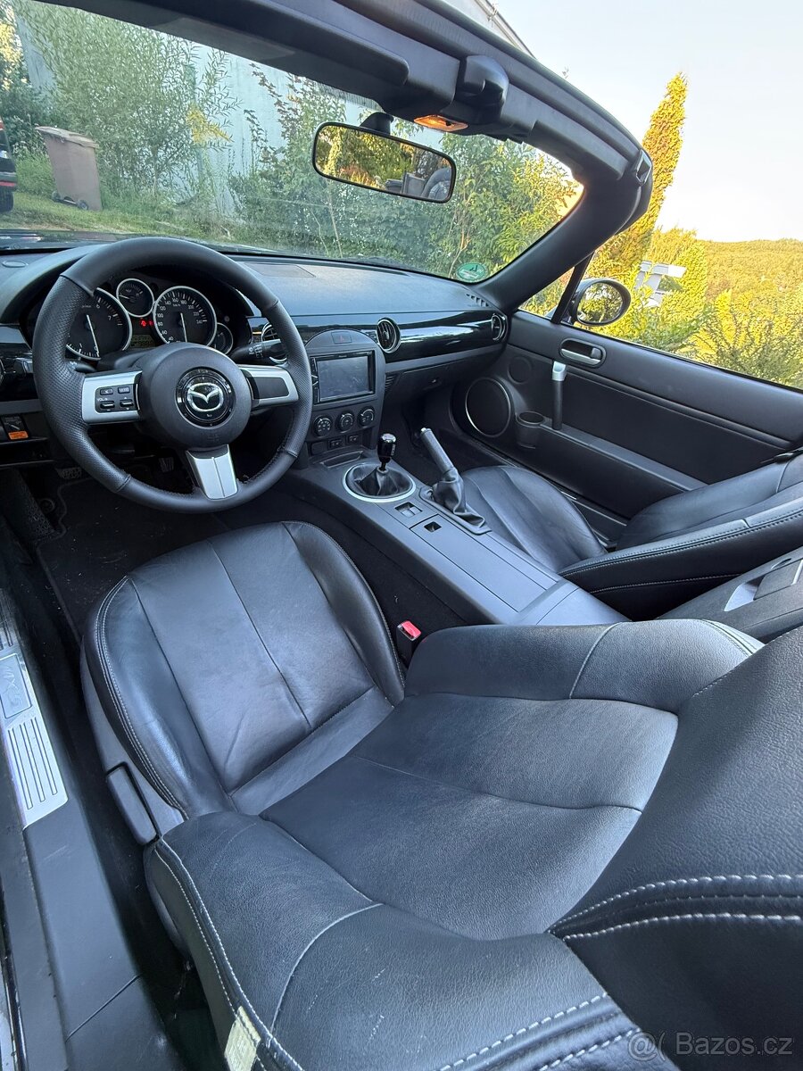 Mazda MX-5 NC - 6