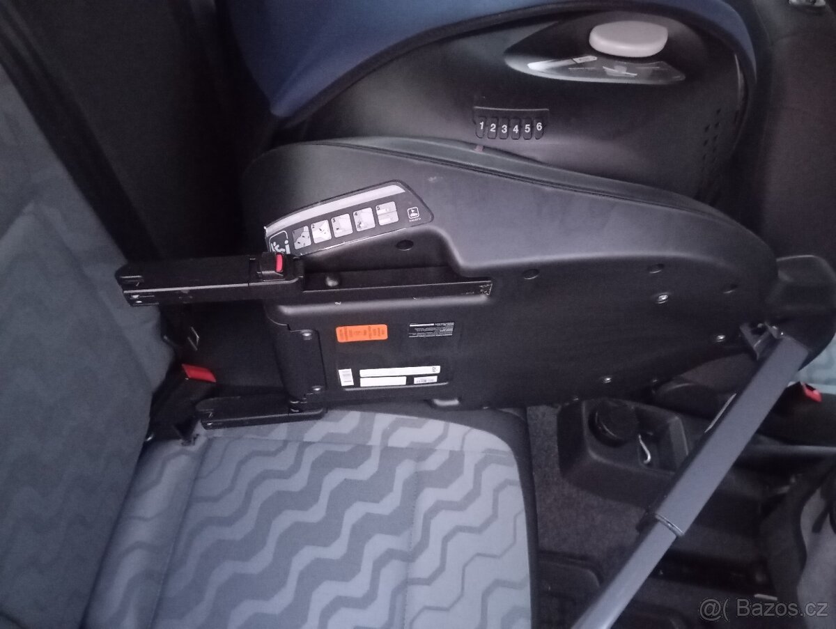 Prodám autosedačku Joie i-Spin 360 - 6