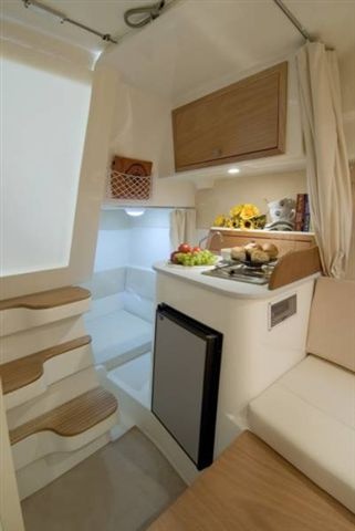 Prodám nová kabinová jachta CABIN 23/6,9m - 6