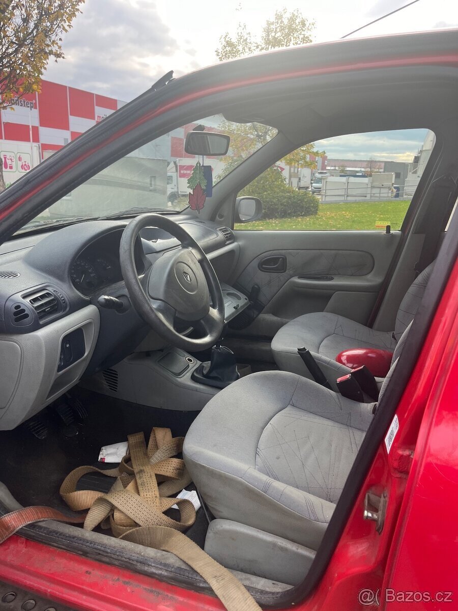 Renault thalia dily - 6