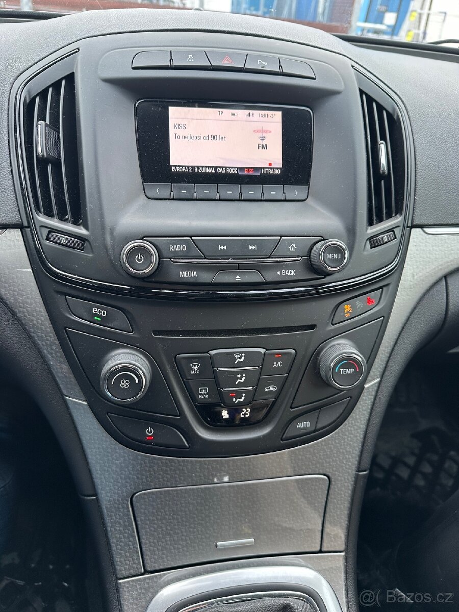 Opel Insignia 2.0 CDTI - 6