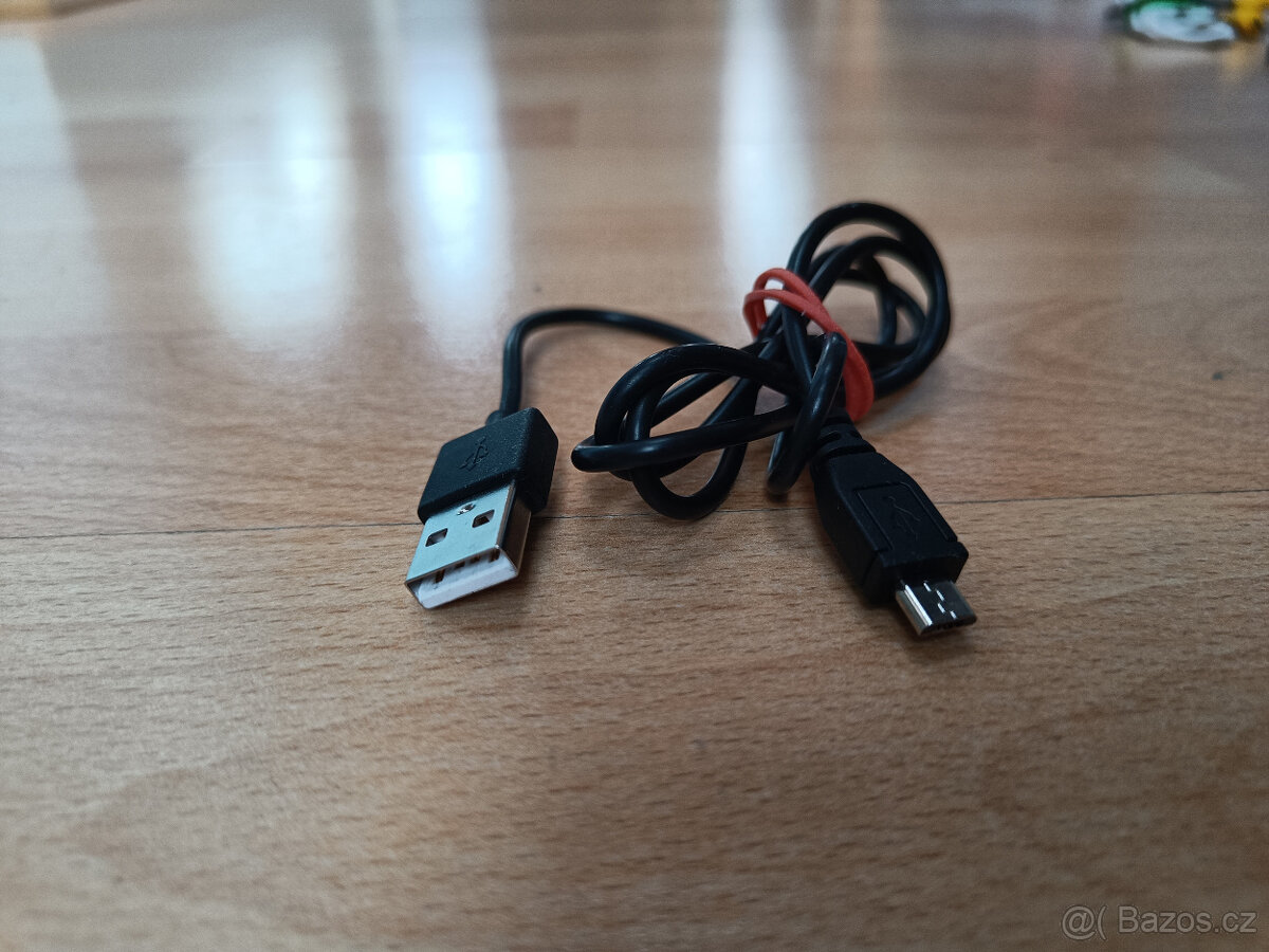 ruzne kabely: micro USB - USB-A, jack, nabijacka, jine - 6