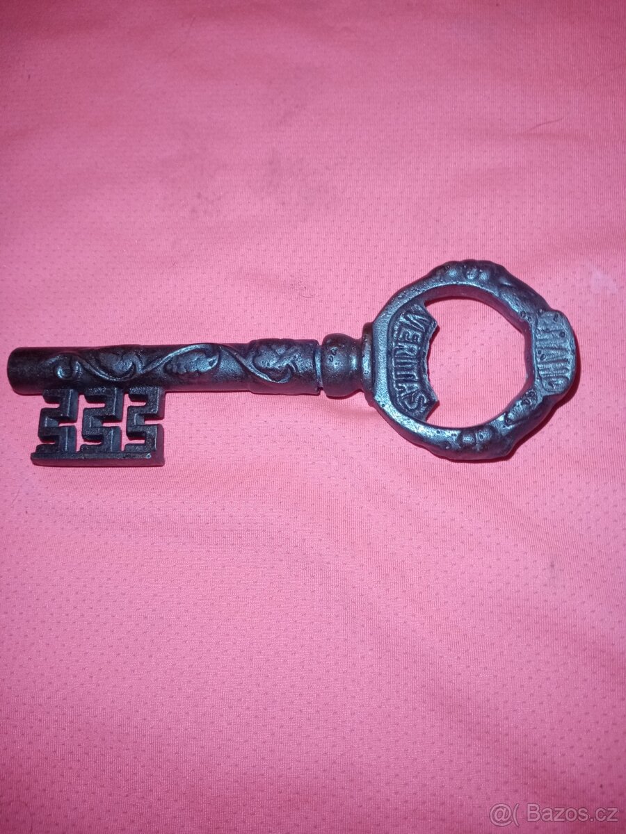 Prodám dalekohled,dukát,klíček... - 6