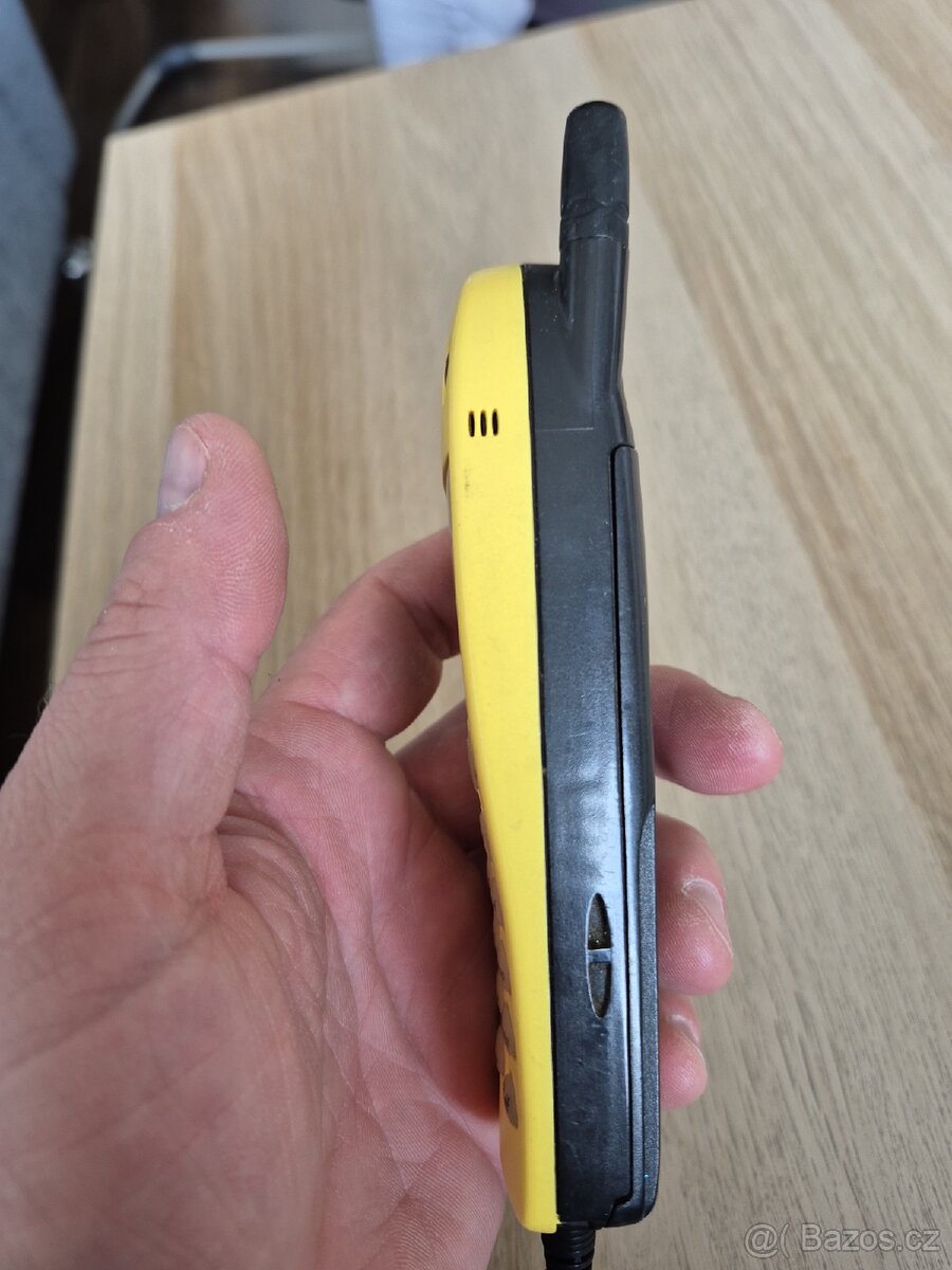 Nokia 5110 žlutá - 6