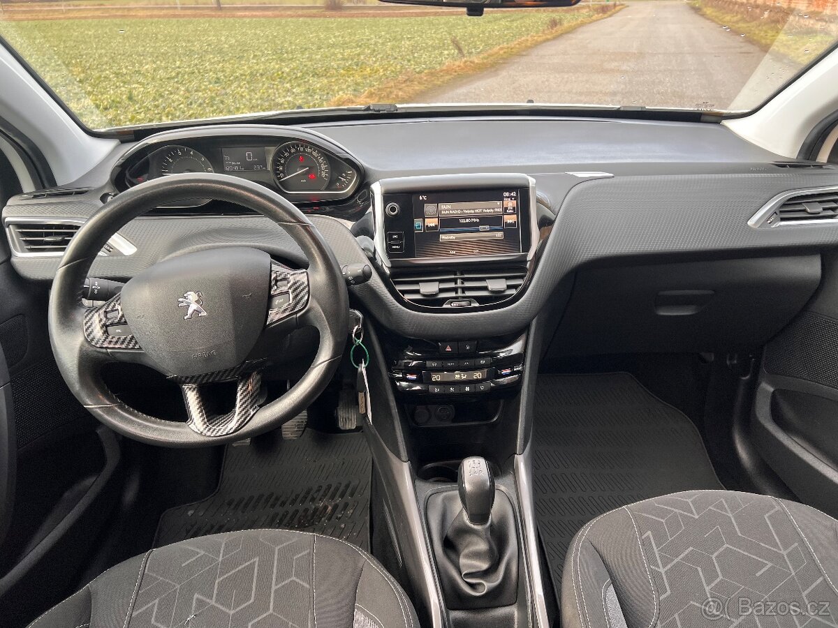 Peugeot 2008 1.2 81kw - 6