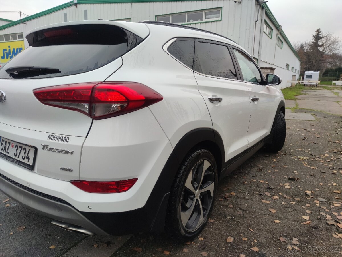 Hyundai Tucson 2.0 CRDi 4x4 Premium – 171 kW – Servis Hyunda - 6