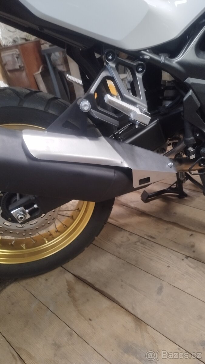 Honda transalp xl 750 - 6