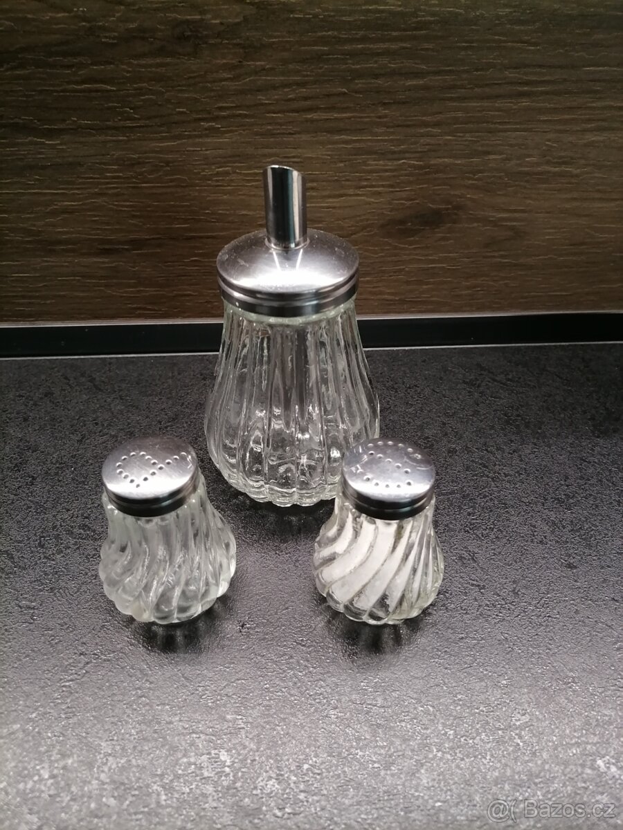 Skleněné misky, talířky, dochucovací sada - 6