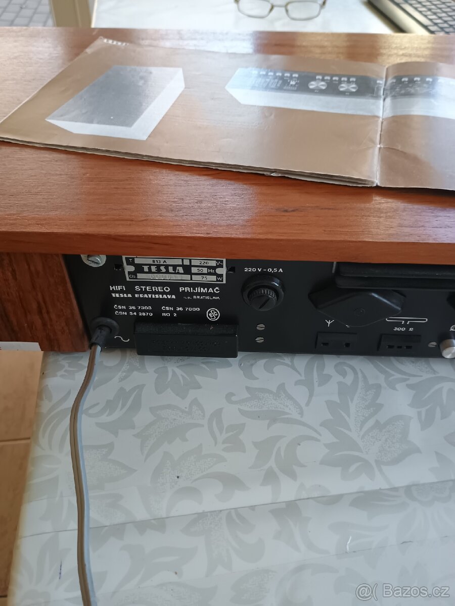 Sestava Tesla 813 A + repro a prospekty - 6