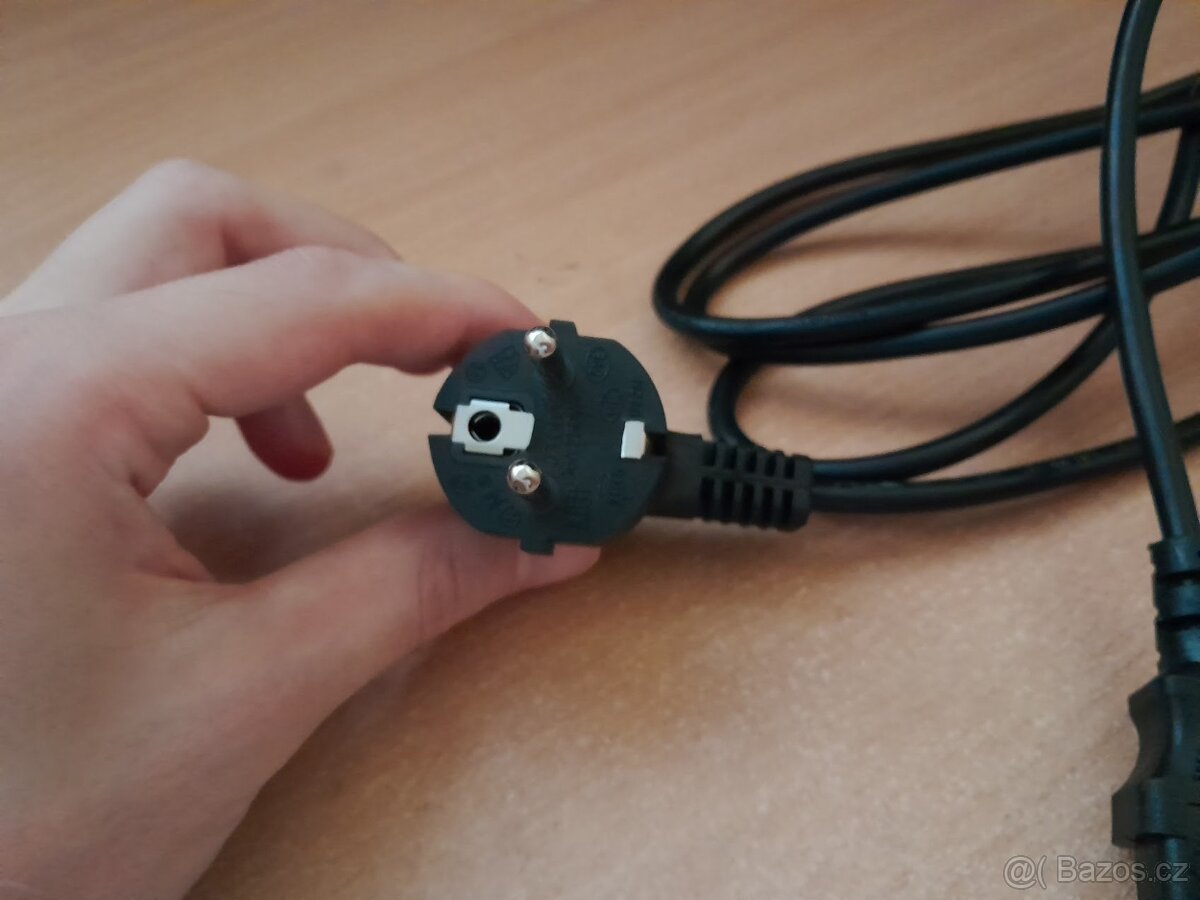 NAPÁJECÍ KABEL PC SERVER VIZ FOTO IHNED K PRODEJI - 6