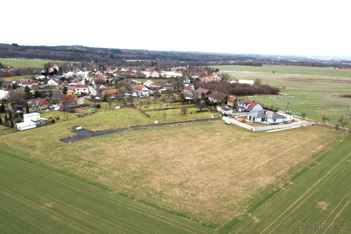 3x pozemek v obci Bratčice u Potěh - 6