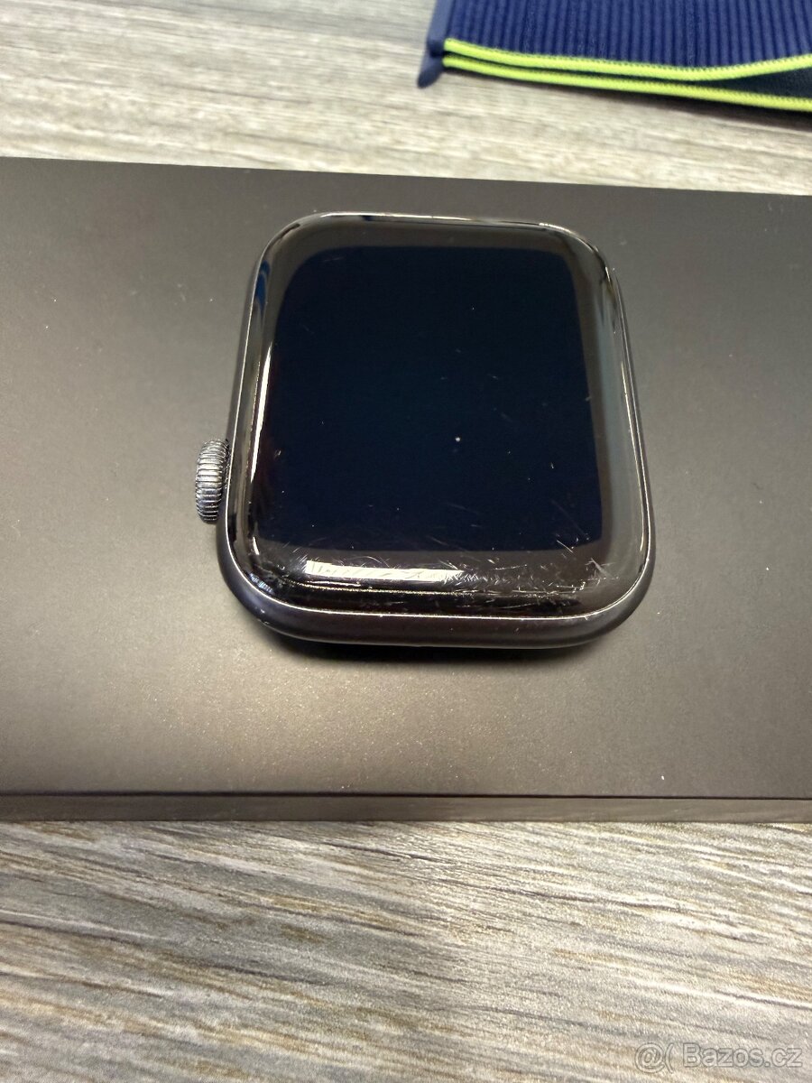 Apple Watch 6 44 mm Space Gray - 6