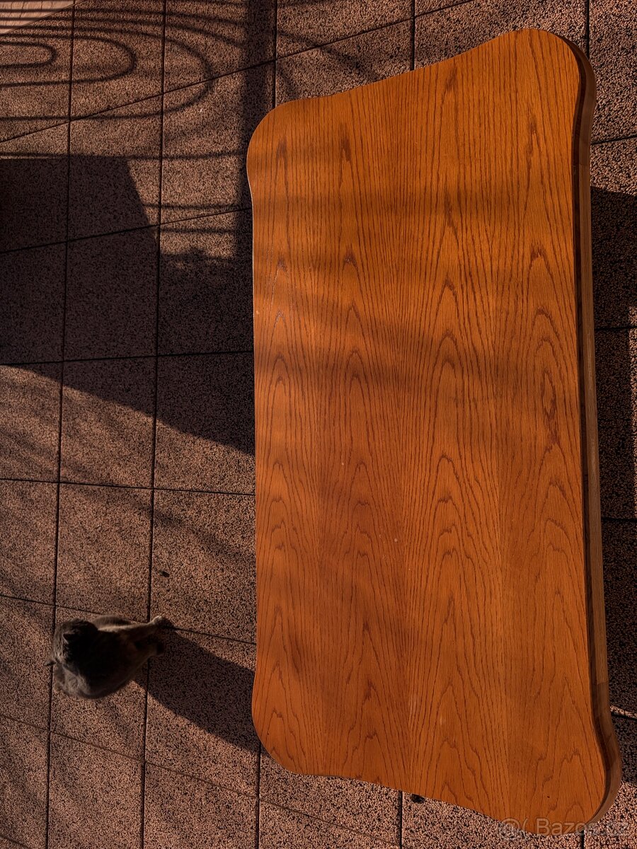 Rustikální konferenční stolek - 6