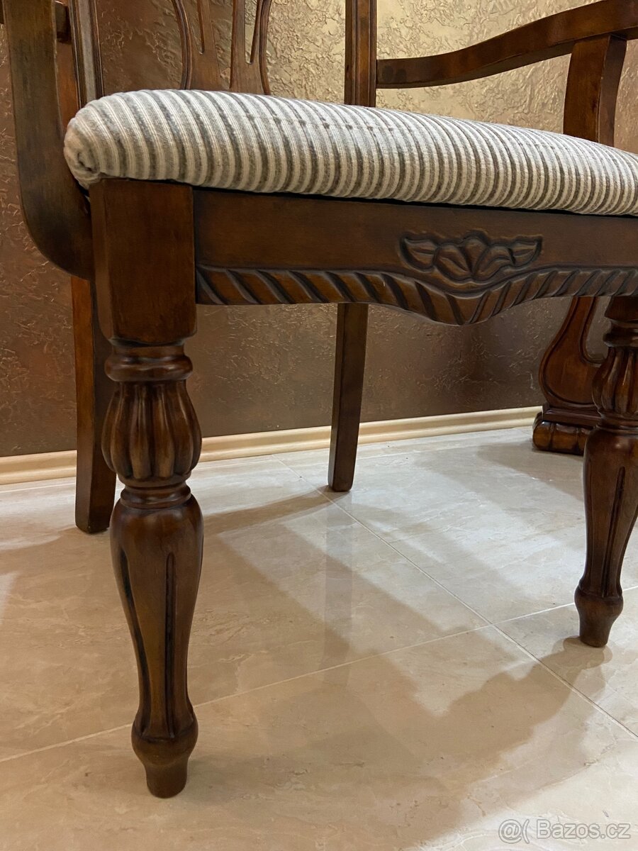 Židle celkem 8 ks - 6