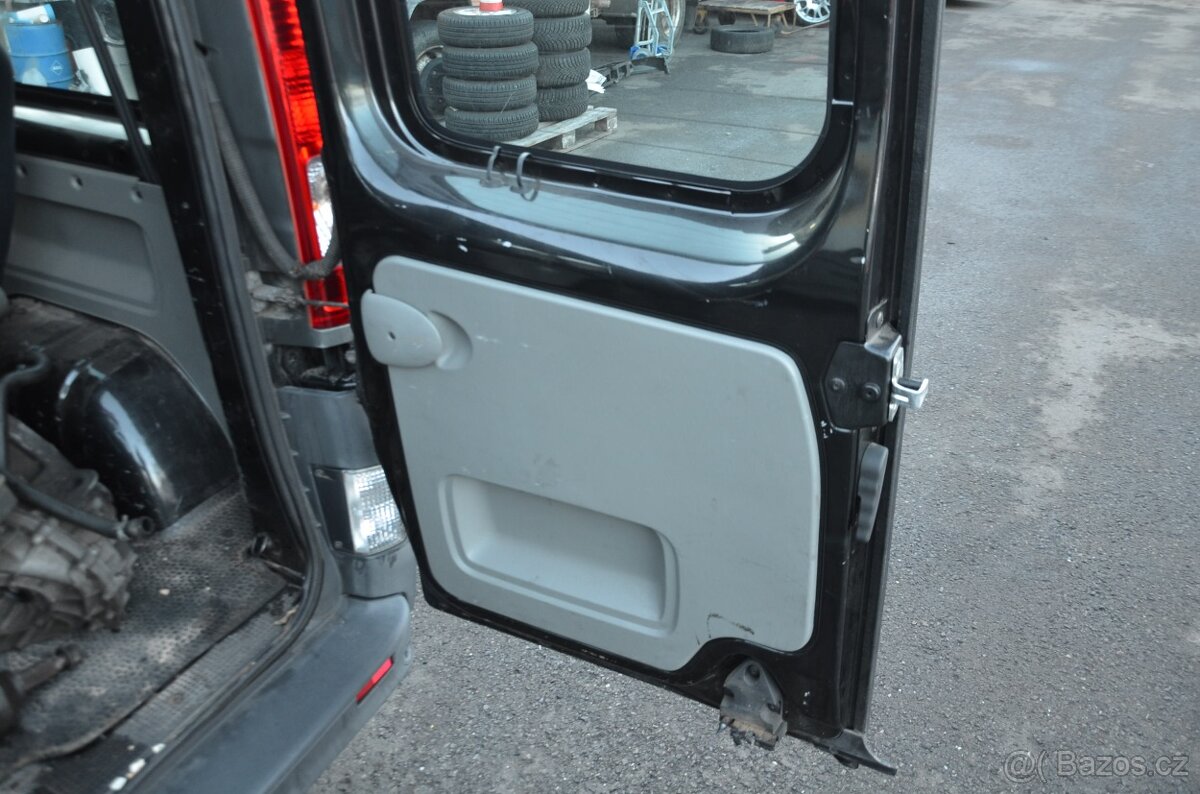 Opel Vivaro, 2.5 CDTI, 2010 - náhradní díly - 6