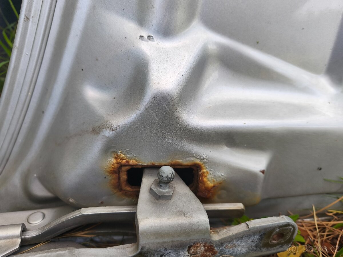 Kapota Alfa Romeo 166 p.facelift - 6