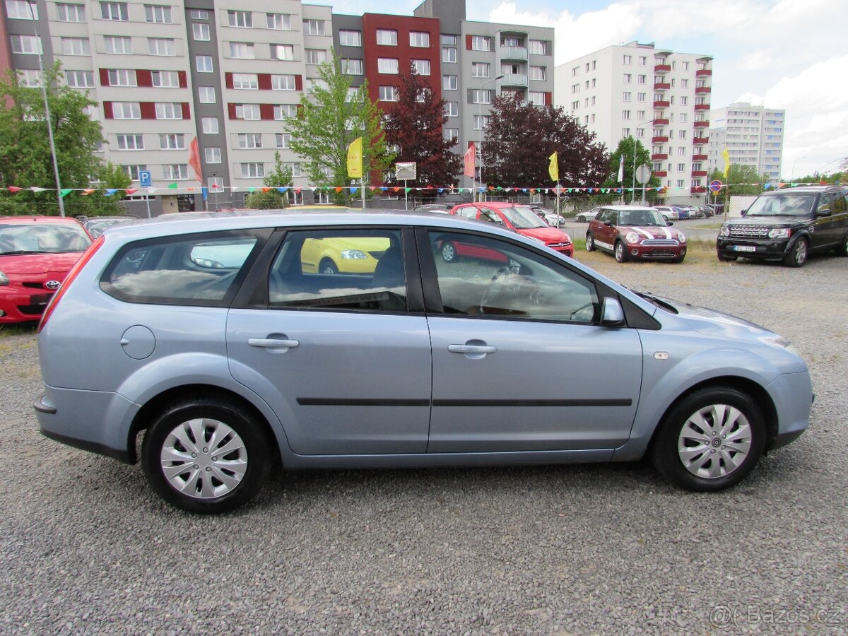 Ford Focus 1.6 TDCi 66kW kombi, nová STK, klima - 6